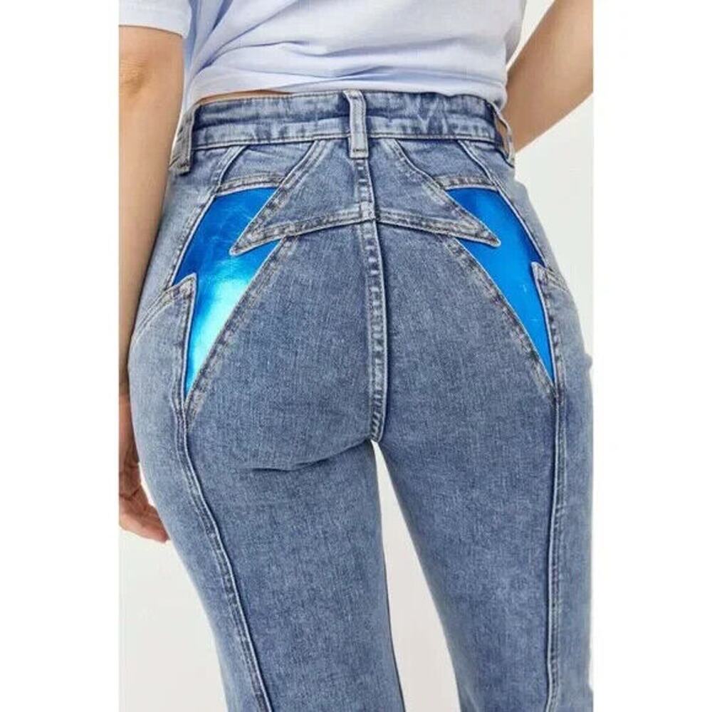 We The Free Thunderbird Flare in Electric Blue Jeans Size 31